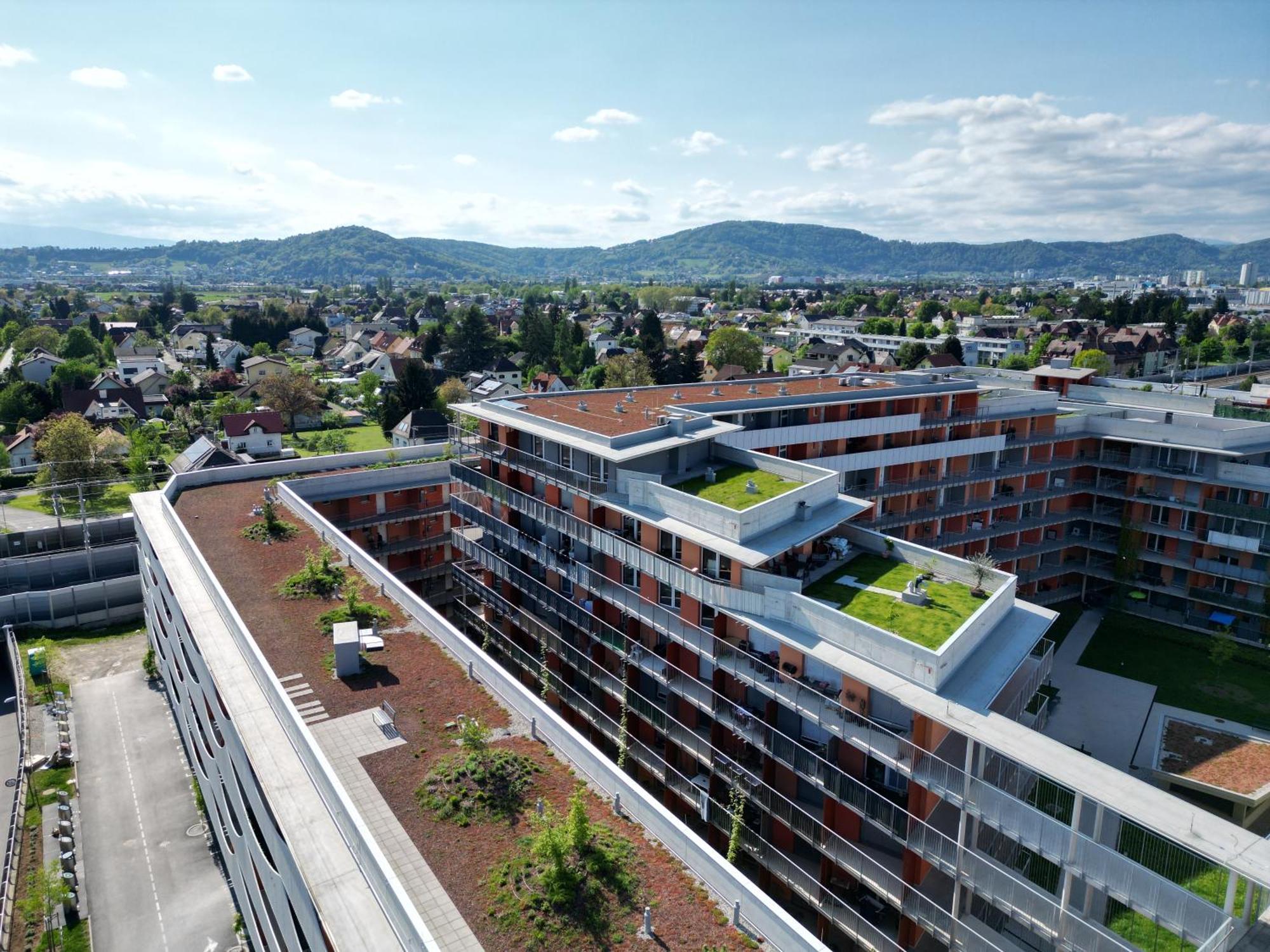 100 Qm Penthouse, Self-Check-In, 2 Parkplaetze Graz Exterior foto